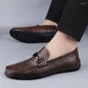 Casual schoenen 2024Designer Echte lederen mannen Mode Trend Merk Kleding Zakenschoen Flat Office Driving Loafers Plus Size36-46