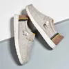 Scarpe casual tela estiva per uomini mocassini classici traspiranti e comodi sneaker da passeggio slip-on esterno.