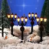 Figurines décoratives 8pc Mini Christmas Lampad Post Miniature Street Light pour DIY Dollhouse Village Pathway