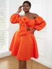 Plus-klänningar Aomei bollklänningar klänning för kvinnor orange off axel klippt ut a-line sommarbröllop gäst kväll festkläder 4xl