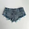 Mulheres de verão lavadas azuis sexy sexy ascensão ultra curta shorts jeans triangular jeans femininos brutos 240415