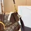 Дизайнеры сумки знаменитость Bumbag Crossbody Bag Женщины мужчина роскошная сумка для сумки кросс -сумочка модная сумка для плеча Классическая коричневая бомба фанни пачка сумочка для кросс -кубика сумка