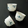 Tea filiżanki 2pc/set czyste ręcznie malowane motyl orchidea butique butik osobisty mistrz chiński zestaw akcesoria dekoracja 28 ml
