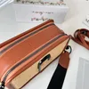 El çantası Crossbody Deri Çanta Tasarımcı Cüzdan Moda 7A Kadınlar Cüzdan Erkek Kadın Nakış Kayışı Moda YK Zip Cüzdan Dokuma Desen Yüksek Kalite