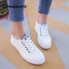 Scarpe casual Comemore da donna piatta da donna morbida Mesh a maglia comoda 2024 donne Sport vulcanizzate calzature di Wome Sneaker bianche 41