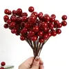 Dekorative Blumen Weihnachten künstliche Beeren Simulation rote Zweige mit 5 Köpfen DIY Weihnachtskranz Dekorationen für Jahr Partydekoration