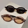 Lunettes de soleil Vintage Small Small Femmes ovales pour hommes 2024 Designer Sun Glasses Punk Classic Shades