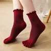 Chaussettes de femmes Japonais Five Finger 5 Toes Tube Middle Tube mignon dentelle de la cheville