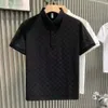 2024 Fashion Luxury Jacquard Casual Polo Shirt Summer Ny bekväm andningsbar ungdom Slim Lapel Kort ärm T-shirt Män