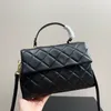 クロスボディ砂時計の高級デザイナーバッグハンドバッグトートショルダーバッグファッション女性高女性品質の財布シンプルで美しい