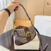 Дизайнеры сумки знаменитость Bumbag Crossbody Bag Женщины мужчина роскошная сумка для сумки кросс -сумочка модная сумка для плеча Классическая коричневая бомба фанни пачка сумочка для кросс -кубика сумка