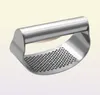 1pcs Stainless Steel Curved Garlic Press Vegetable Chopper Crusher Manual Ginger Mincing Masher Kitchen Gadgets Cooking Tools 20123285178