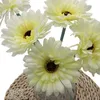 Decoratieve bloemen 10 stks willekeurige kleur faux bloemstengels madeliefje zijden kunstmatige planten picks feest huis bruiloft decor