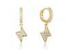 Unisexe Fashion Men de boucles d'oreilles Femmes Gold Bling CZ Boucles d'oreilles Light For Hommes Femmes Hip Hop Boucles d'oreilles Beau cadeau pour Friend7073992