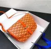 2024 Дизайнерская подличная кожаная сумка для плеча с поперечным ремнем роскошное go gu ward belvedere messenger bag holder и монетный кошелек.