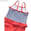 Swimwear a strisce a strisce per un pezzo unico per ragazze, baby baby su costumi da bagno per bambini con un pezzo Swim Wear Kidming Suit 3-8 anni rosso Y240412