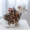 Vêtements pour chiens Vêtements d'hiver pour les petits chiens à capuche pour animaux de compagnie moteur modéré avec une décoration de l'oreille d'ours mignonne à capuche porte des vêtements pour chats temps froid