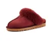 Wysokiej jakości WGG damskie ciepłe bawełniane kapcie 51250 Klasyczne futra Kapcia bawełniane buty śniegowe designerskie bawełniane śliskie pantof