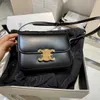 Borsa di design di fascia alta per sacchetto per celli da donna Donne Nuova Fashion Versatile Small Bag quadrata Sense Advance Sulta Borsa a traverse a tracolla Originale 1: 1 con logo e scatola