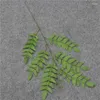Fiori decorativi squisiti simulazione a ramo singolo eucalipto foglie di piante verdi artificiali rami paesaggistica