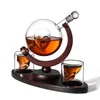 Creative Skull Glass Whisky Decanter Set 80 ml Mug och 850 Ml Vodka Globe With Wood Rack Home Bar Kit Gift 240415