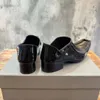 Nya modemän Romeo Mule Paris Designer Shoes Luxury Calfskin äkta läder Kvinnor Patent Läderklänningskor STORLEK 35-44