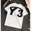 Nieuwe ontwerper 2024 Heren Damesontwerper Korte mouwen T-shirt Y-3 Y3 Paar afdrukken Letters Pure katoenen korte mouwen Casual Round Round Neck 26