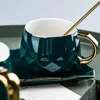 Чашки блюдцы MDZF Sweethome Green Coffee Cup с ковриком с ковриком и крышкой ложки молоко керамический завтрак для завтрака для пары подарка на день рождения подарочная коробка день рождения подарочная коробка