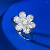 Cluster Anneaux 925 Silver Luxury Simple Europe et Américain 4 6 Petal White Diamond Ring Instagram Fashion Versatile Wholesale