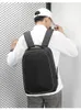 Backpack Men's Laptop School Saco de camping de viagens de moda de moda para adolescentes pretos com tiras reflexivas de segurança