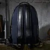 Ryggsäck Lyxiga mäns ko läder - väska i militär stil
