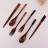 Geschirrssätze langes Griff japanisches natürliches Abendessen Kit handgefertigtes Holzgeschirr Utensilien Castlery Fork -Essstäbchen Löffel Set