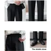 Мужские штаны Мужчины подходят с твердыми полными мешковатыми брюками с широкими широкими ногами черно -белая высокая талия прямая уличная одежда негабаритная