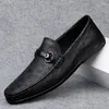 Casual skor varumärke män klassiska äkta läder loafers mens slip-on drive högklassig mockasins kontor