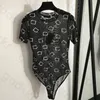 Sexy dunne bodysuits dames zomer tule shirt shirt met korte mouwen mode brief printing jumpsuit t shirt