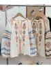女性のブラウスエスニックスタイル刺繍トップコットンとリネントラベルウェア長袖のゆるい2024年春の夏の服