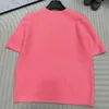 Kvinnors stickor Tees Designer 2024 Spring/Summer New Brodered Clover Round Neck Kort ärm Single Pocket Sticked T-shirt för kvinnor SI65