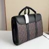 Bolsos de marca de diseñador 75% de descuento en bolsos de mujer Hot Women New Mens Methincase Patrón de mano