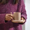 Mokken 300 ml keramische koffiemok schattige duimbeker met schotel voor kantoor en thuis creatief comfortabel handvat latte theemelk