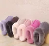 Designer Winter Pantoffeln Frauen Schuhe echte Kuhläsesoten Leder Weibliche Slipper warme natürliche Pelschchen Real Woll lässige Hausschuhe Schuhe Zapatos de Mujer große Größe 44 45