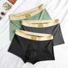 Underbyxor Mäns grundläggande designbriefs shorts med elastisk midjeband lapptäcke färg bokstäver tryck underkläder