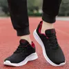 Casual schoenen mesh platte hakken buitenlaars heren sneakers voor jongensmannen training sportspecials lofer sho 2024 tweedehands