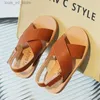 Sandalen meisjes sandalen zomer mode solide kleur kinderen strand sandalen zachte bodem babyjongens peuter sneakers platte hakken t240415