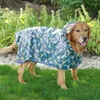 Hundkläder Teddy Koki Golden Hair Pet Clothing Egg Yolk Man Pu Raincoat Stora leveranser Vattentät utomhus