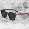 Nuovi occhiali da sole Arrivo Uomini Vintage Legno Frame classico Brand Sun Glasses Coating Lens Eyewear per uomini/donne 240417