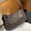 Yeni tasarımcı çanta çantası beyaz çanta lüks kadın omuz çantası tasarımcı Crossbody kadınlar veya erkekler için çanta çanta çanta gündelik bayan debriyaj flapshoulder kayış çantaları