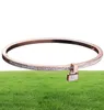 Filatta in acciaio inossidabile Coppia d'amore per la coppia di gioielli raffinati Bracciale scontata Bracciale Sconto per Bangles in acciaio inossidabile femminile3133545