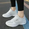 Freizeitschuhe Nummer 42 Plattform Frauen 34 Größe Flats gelbe Sneakers Frau Dropshipping Sport High Tech Shoos Tenix Krasovki