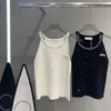 Neue Frauen sexy Diamanten Halfterhalter ärmellose gestrickt Volles Strass -Logo Appliked Tanks Crop Tops Luxus Camis SML