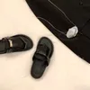 Designer Jelly Femme's Mid Heel Sandal Slippers, fait de matériaux transparents, à la mode, sexy et charmante, ensoleillée, pantoufles de chaussures pour femmes de plage